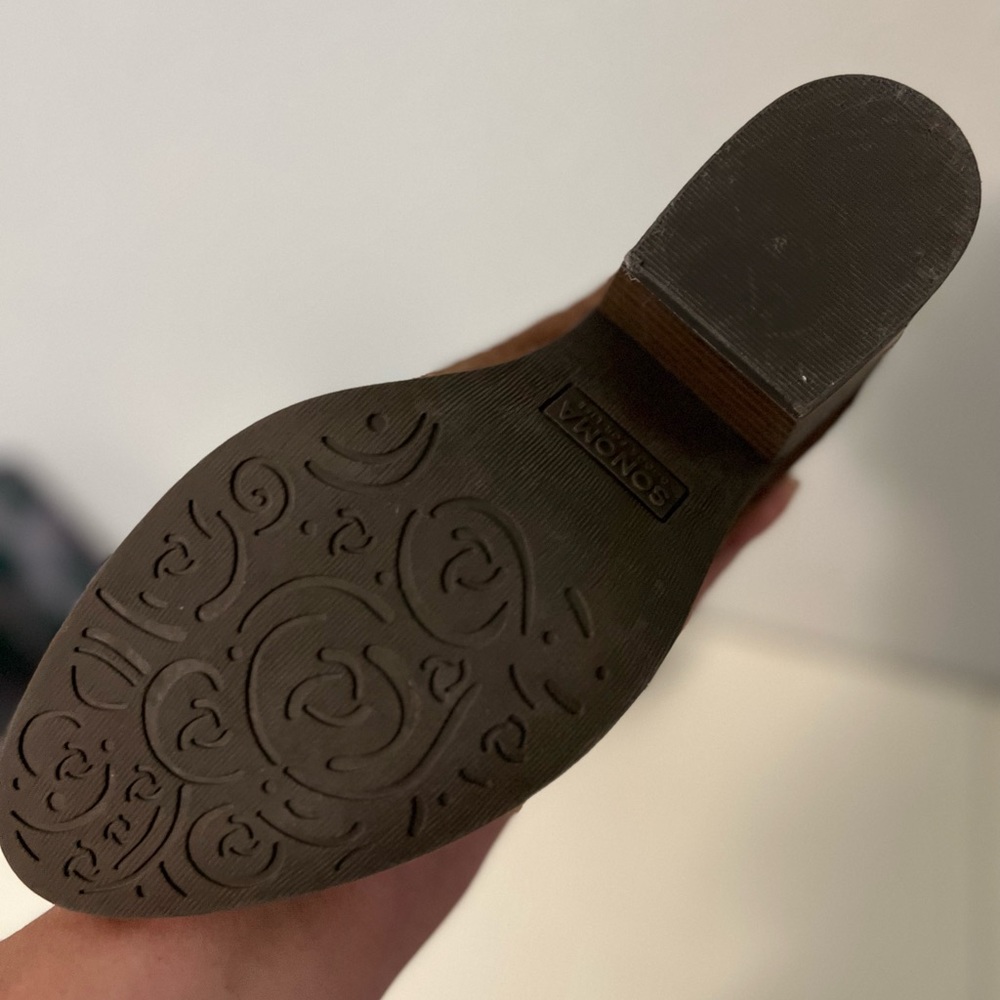 Brown Booties - Picture 5 of 6